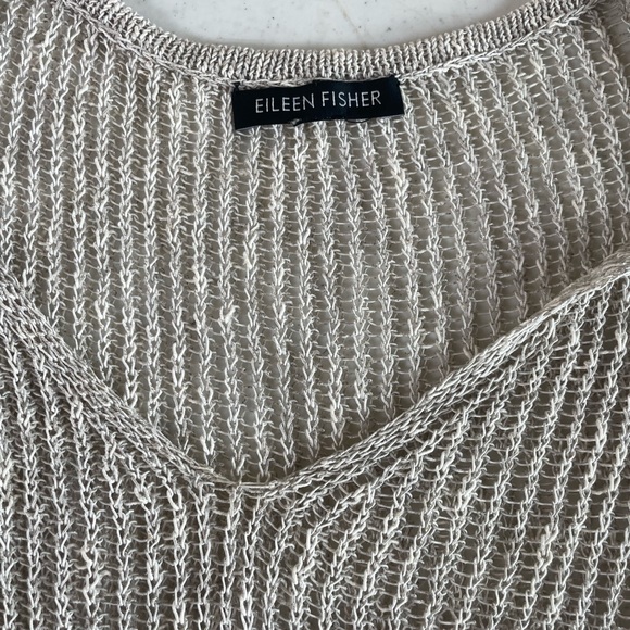 Eileen Fisher • Beige V-Neck Linen Cotton Blend Fishnet Asymmetrical Sweater - Picture 7 of 8